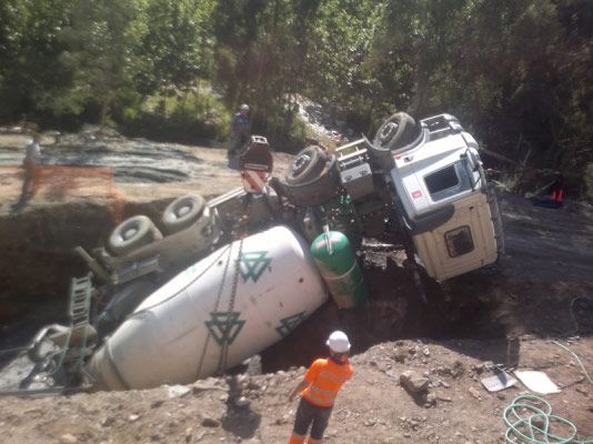 Grúas Bobbytrans rescate de vehículo 7