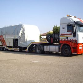 Grúas Bobbytrans arrastre de camiones y vehículo 5